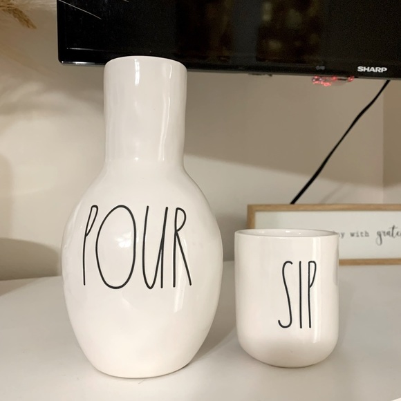 RAE & DUNN Bedside Water Carafe - Picture 2 of 5